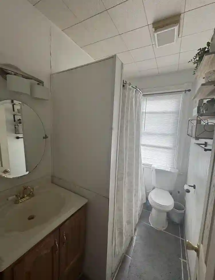 2 for 1- rooms for rent HAMILTON NJ