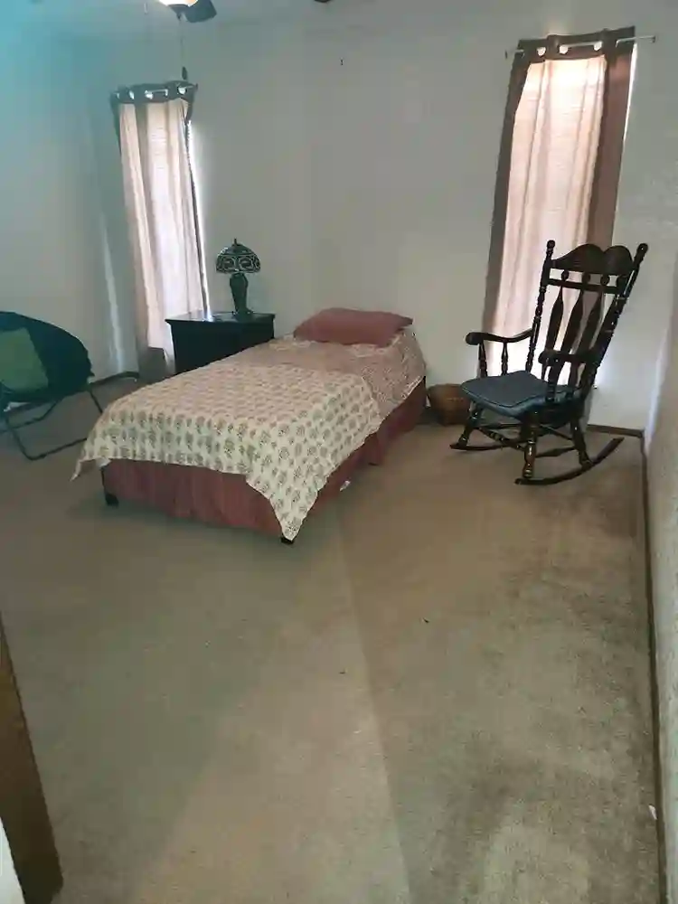 Private room w/ a private bathroom