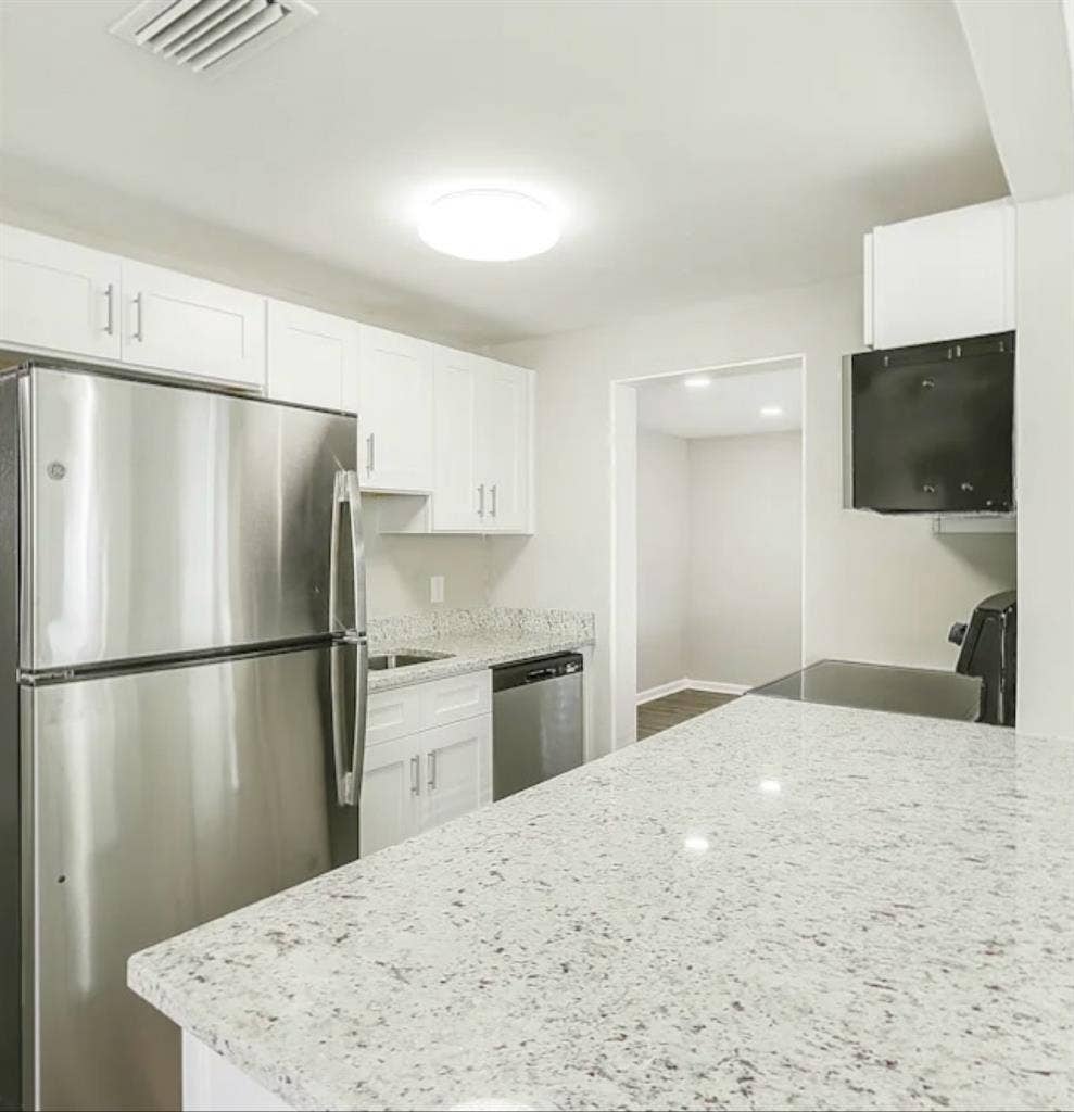 Welcome to this inviting 4bed home.