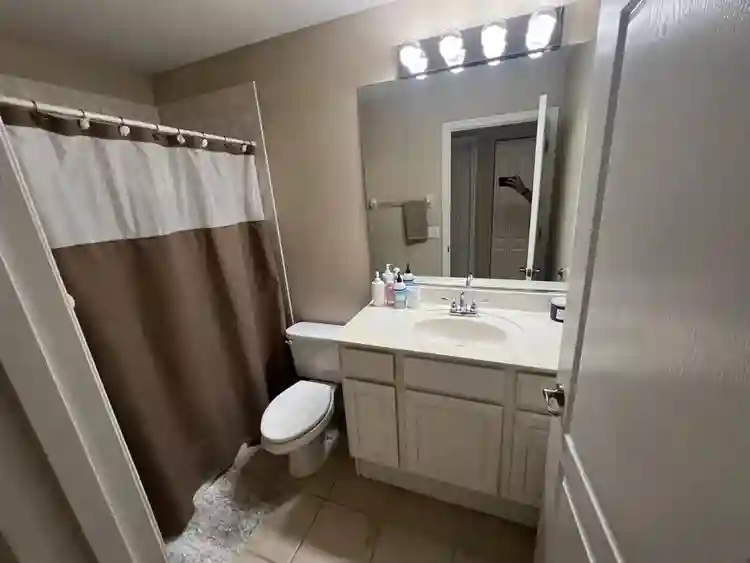Private room for rent