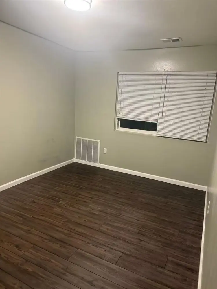 Room for rent in phoenixville
