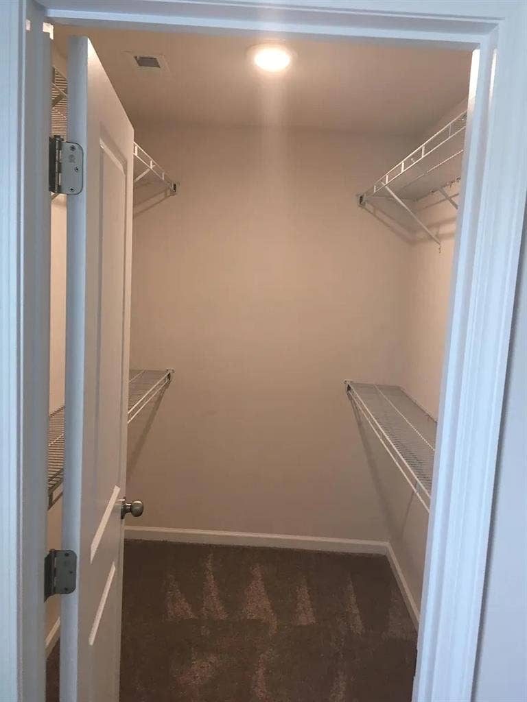 4 BR in Denver