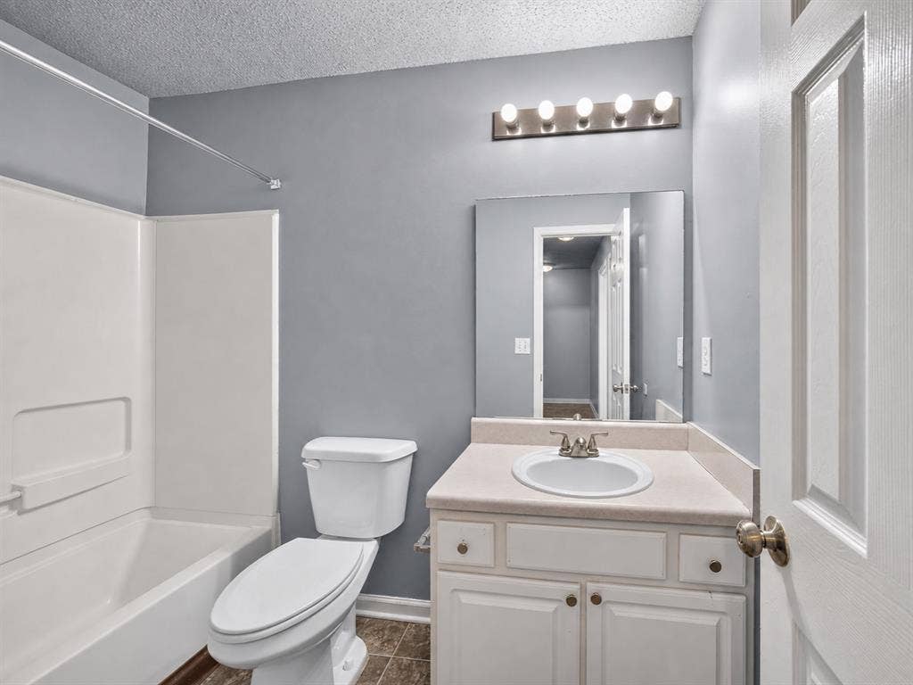 3 BR in Conyers