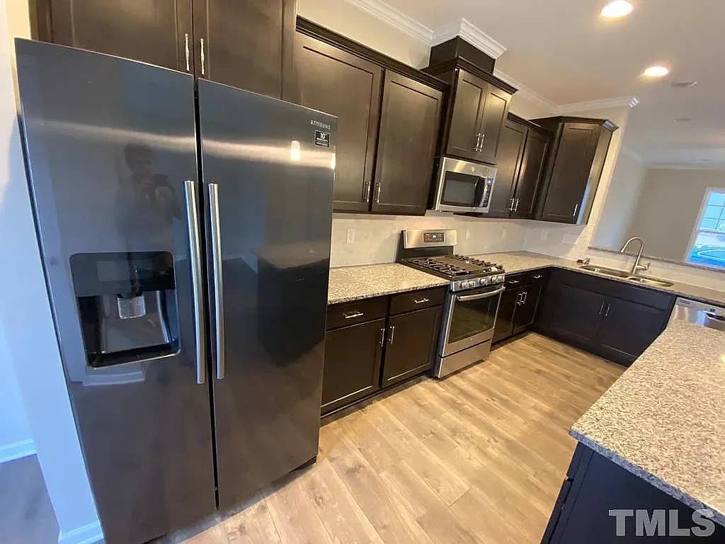 3 BR in Raleigh