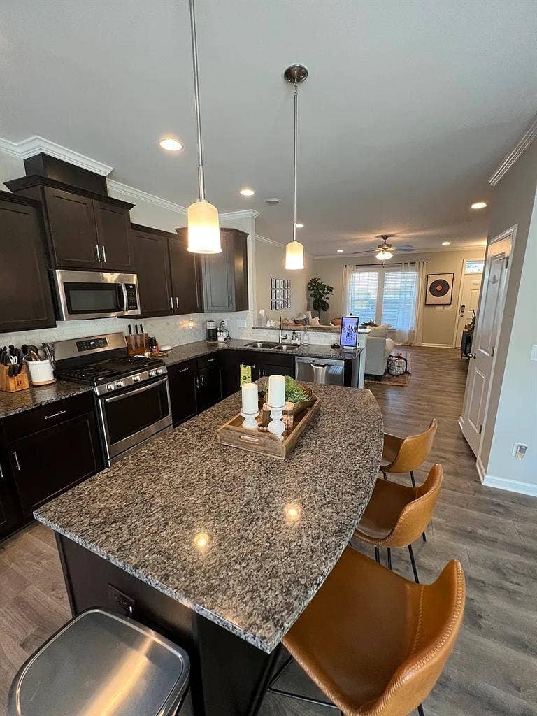 3 BR in Raleigh