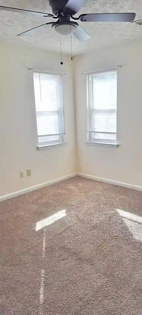 3 BR in Marietta