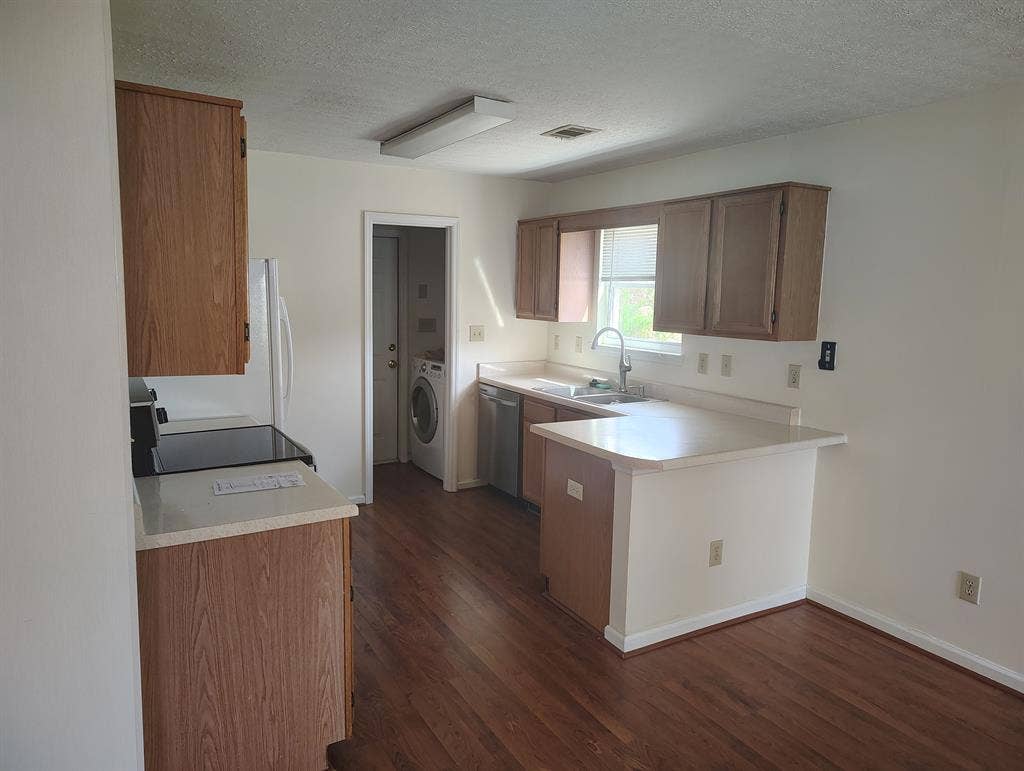 3 BR in Marietta
