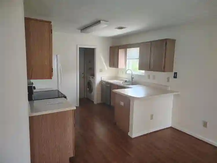 3 BR in Marietta