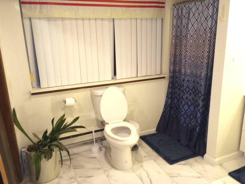 Room available for rent