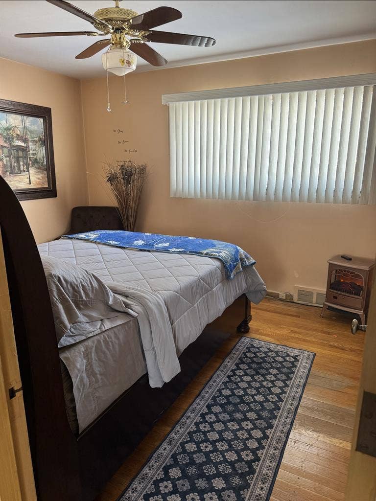 Roommates Wanted