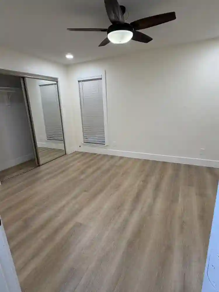 Condo for rentt