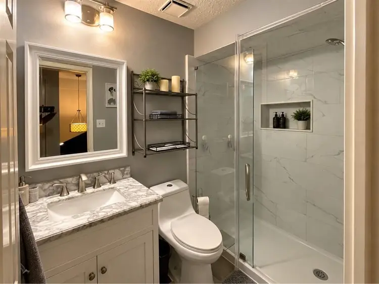 Furnished single room Jersey Vill