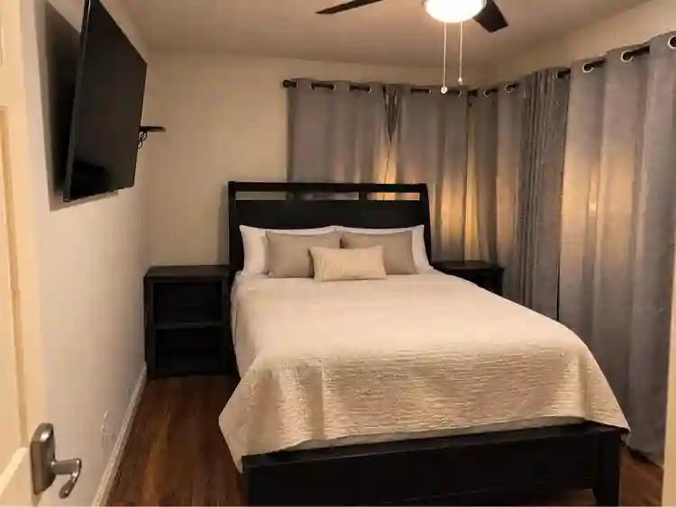 Furnished single room Jersey Vill