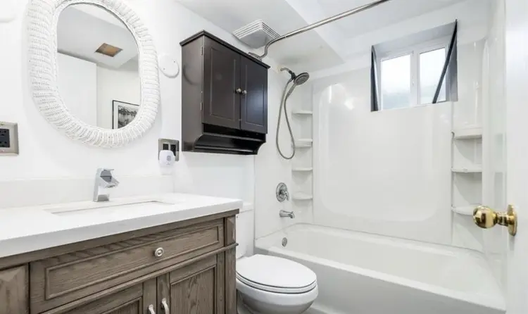 Private room with shared bathroom