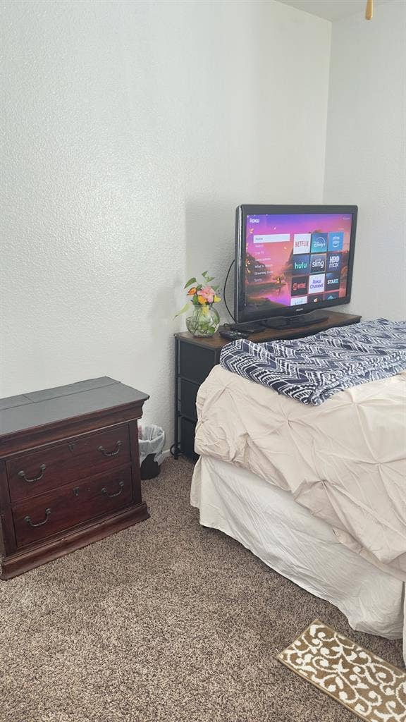 Upstairs room, ready to move in