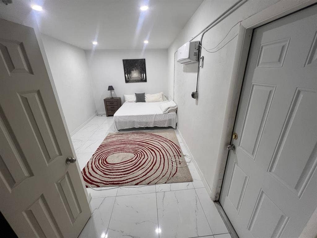 Private Miami Studio & Parking