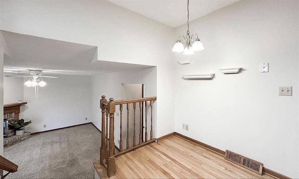 Bedroom Available in Central/West O