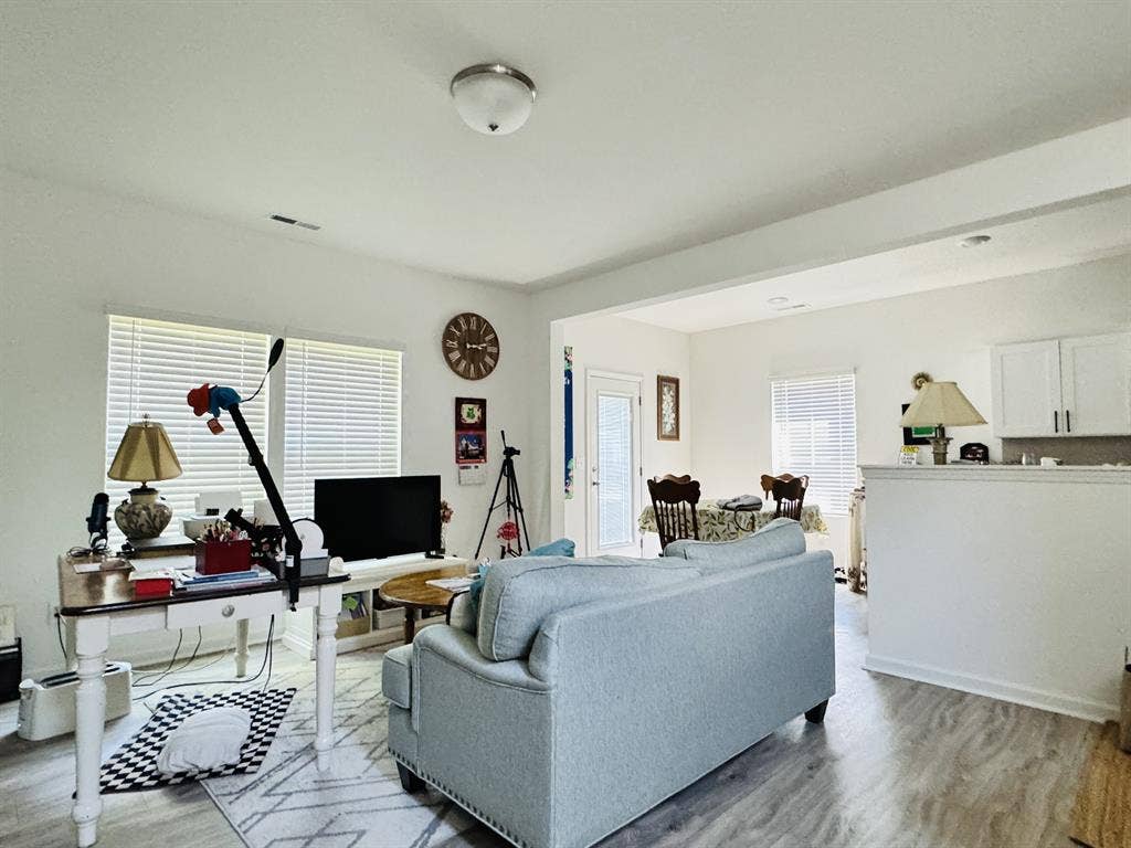 Furnished room bills covered