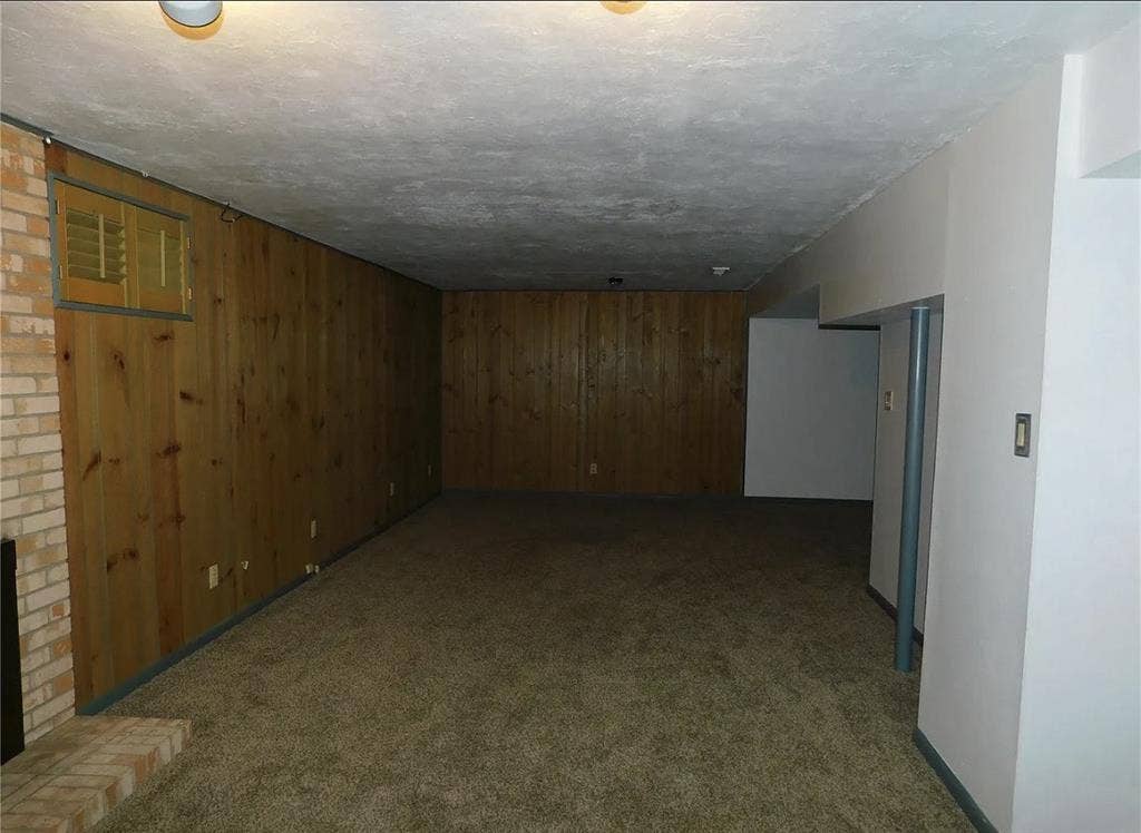 South Aurora Private Room – $1,000