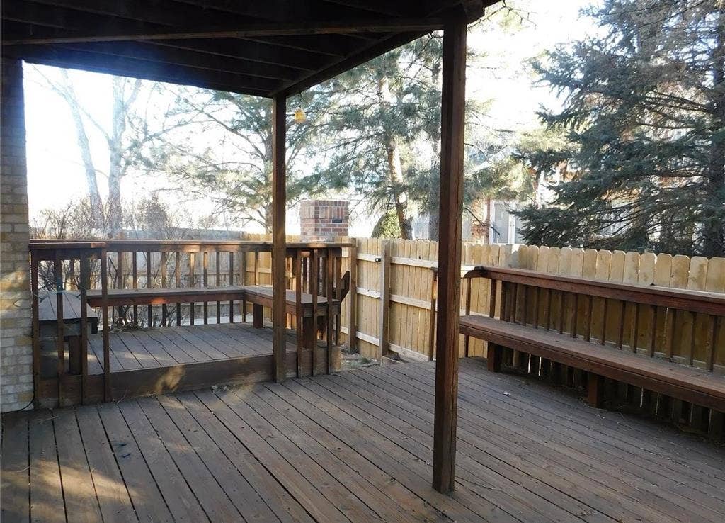 South Aurora Private Room – $1,000