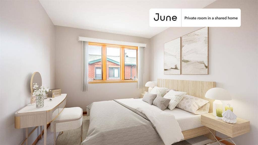 4 BR in Chicago