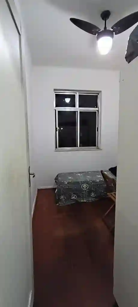 Quarto privativo e silencioso.