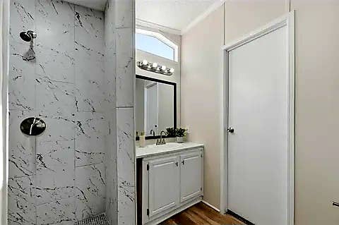 Looking for A Roommate