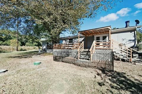 Looking for A Roommate