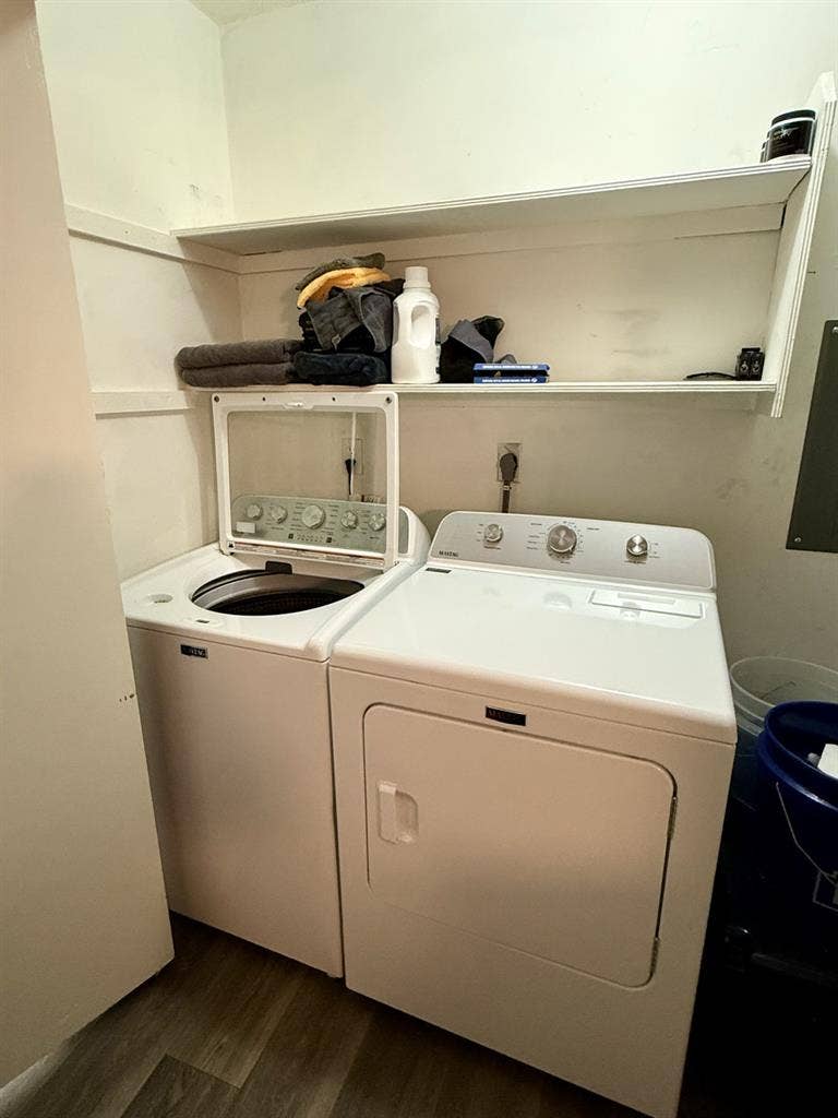 Clean & Quiet Room for Rent