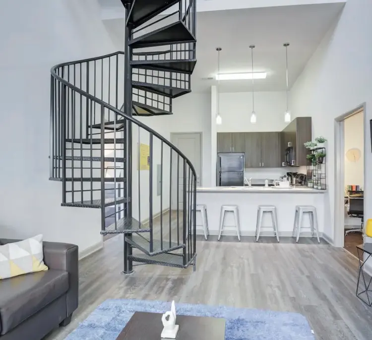 Private bedroom student sublease