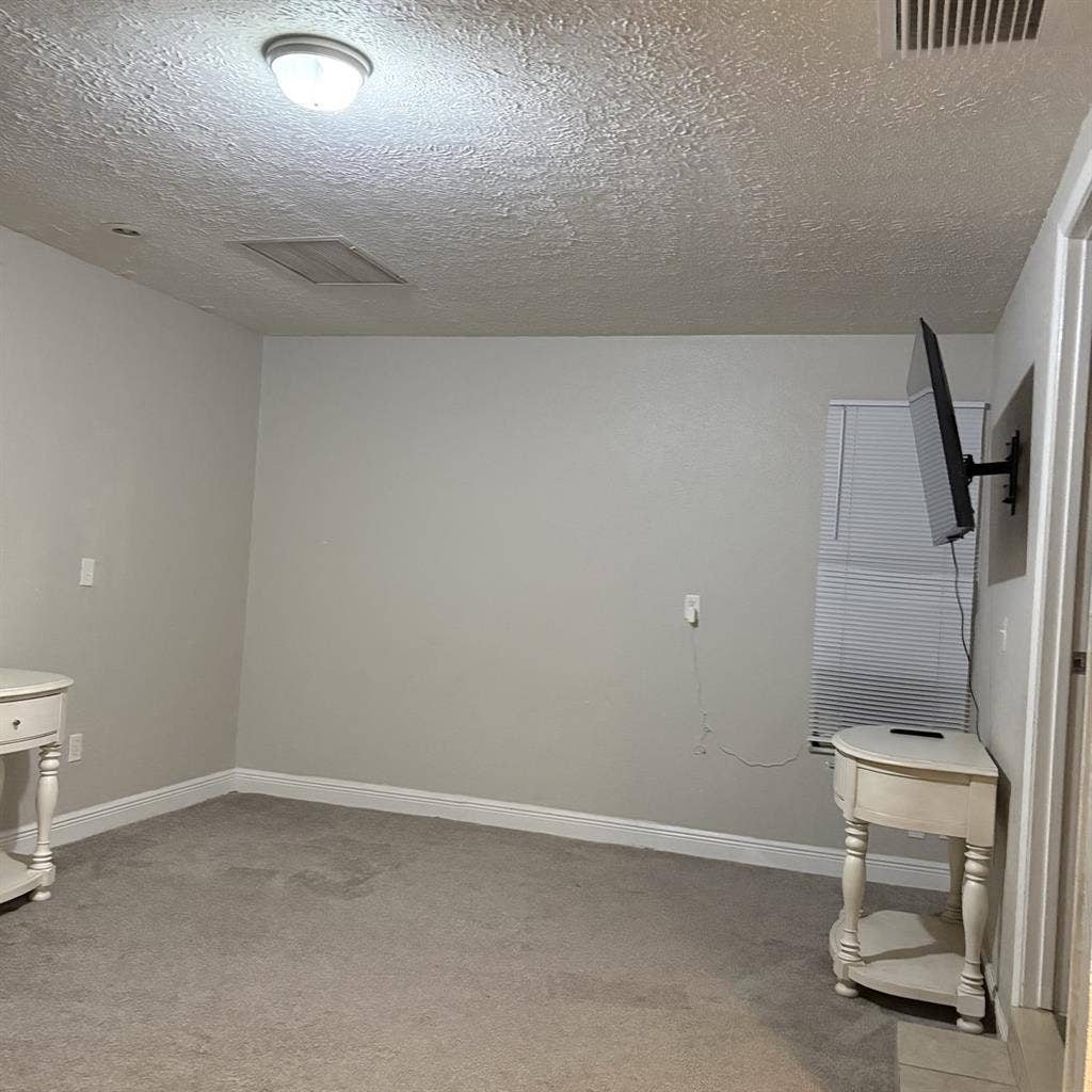 1 bedroom 1 bath for rent