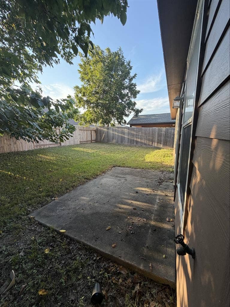 Utilities Include/Close to Downtown