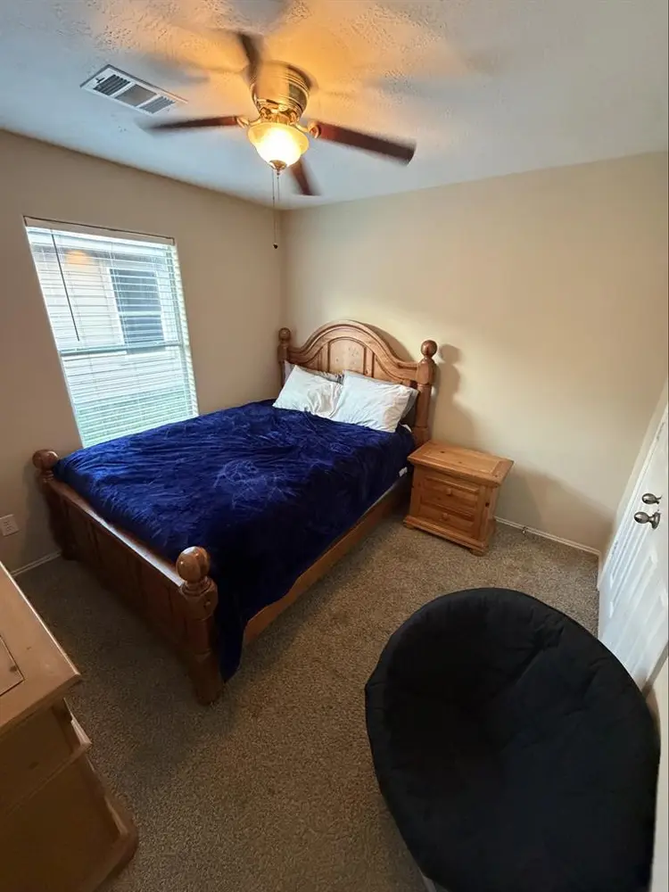 Utilities Include/Close to Downtown