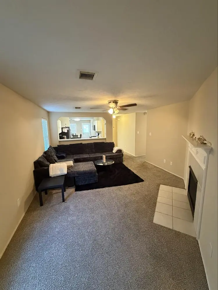 Utilities Include/Close to Downtown