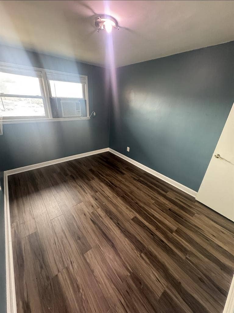 Room for Rent. N Arlington-Ballston