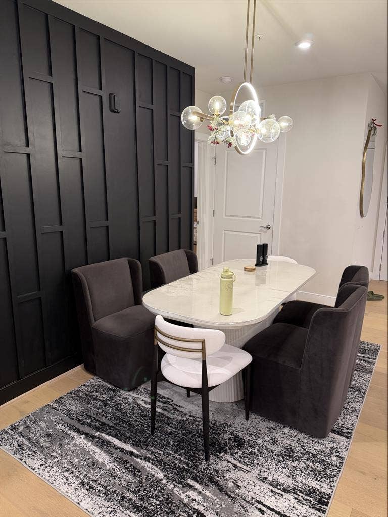 2 bed + Den condo for rent