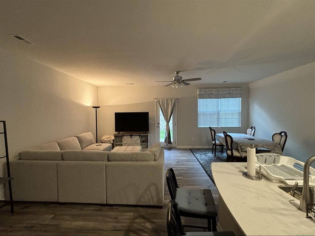 Private Bed & Bath in Simpsonville