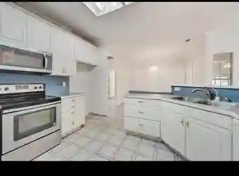 Seeking Roommate