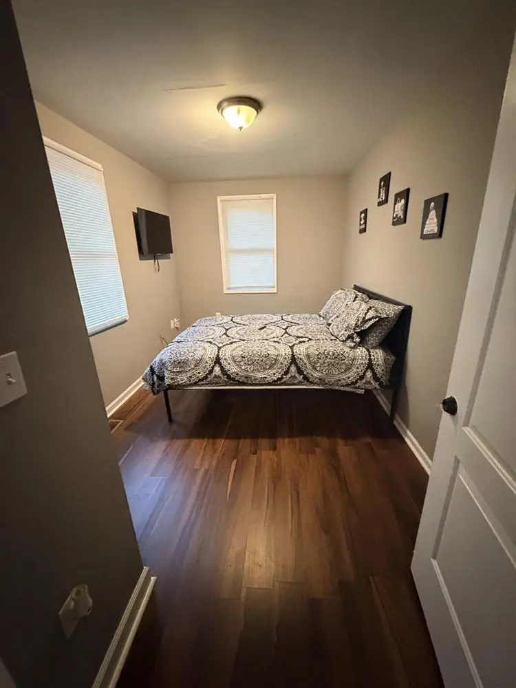 Room for rent 225 weekly