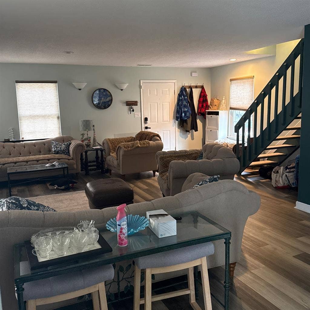 Looking for a roommate