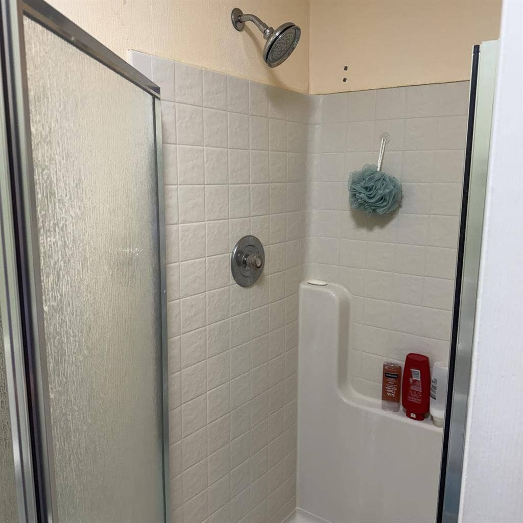 Looking for a roommate