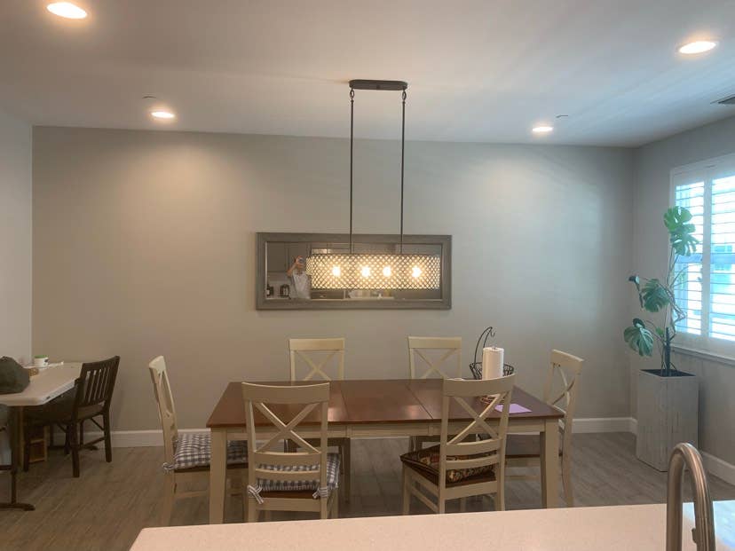 1st floor Master Suite/Full bath.