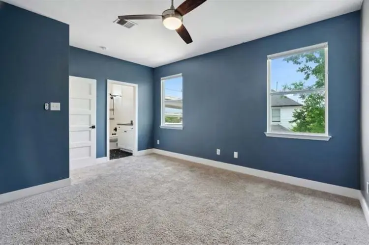 2 rooms for rent!
