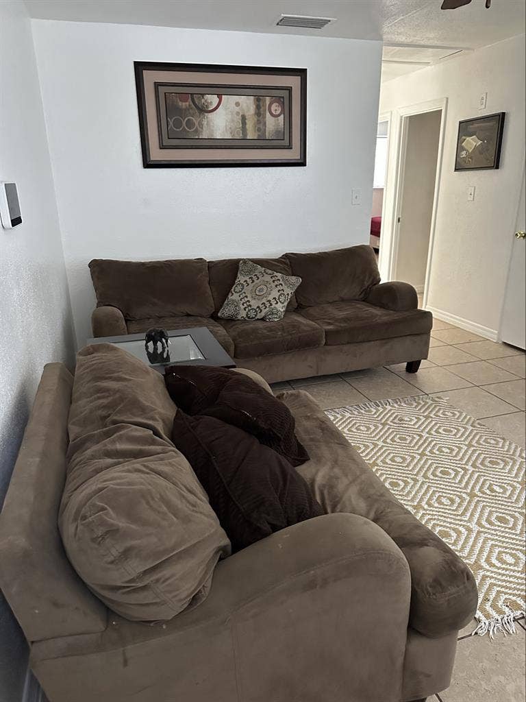ROOM FOR RENT