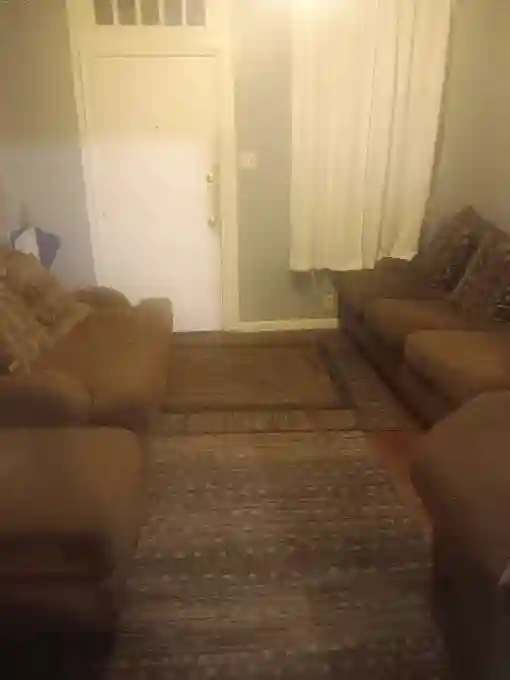 Seeking a roommate to rent a room