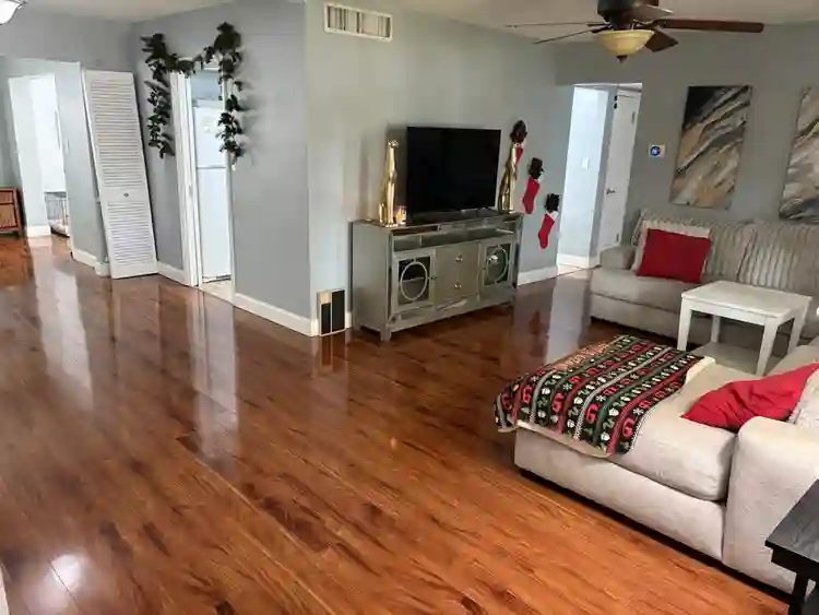 $800 room for rent