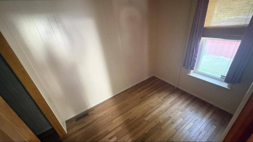 2 bed 1 bath, first floor