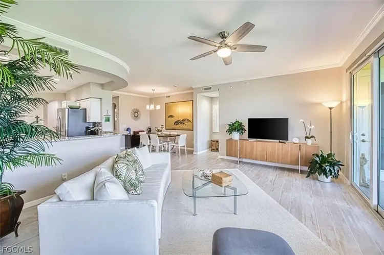 Golf & Lake View Condo Gem