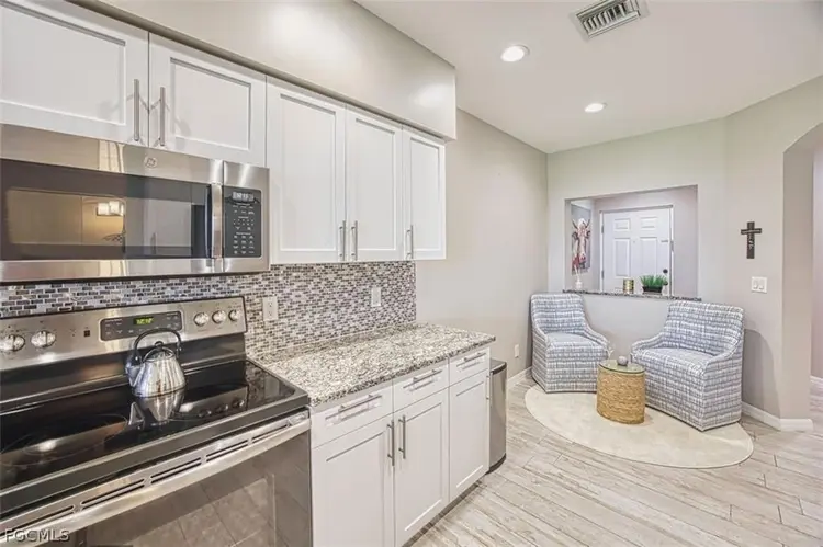 Golf & Lake View Condo Gem