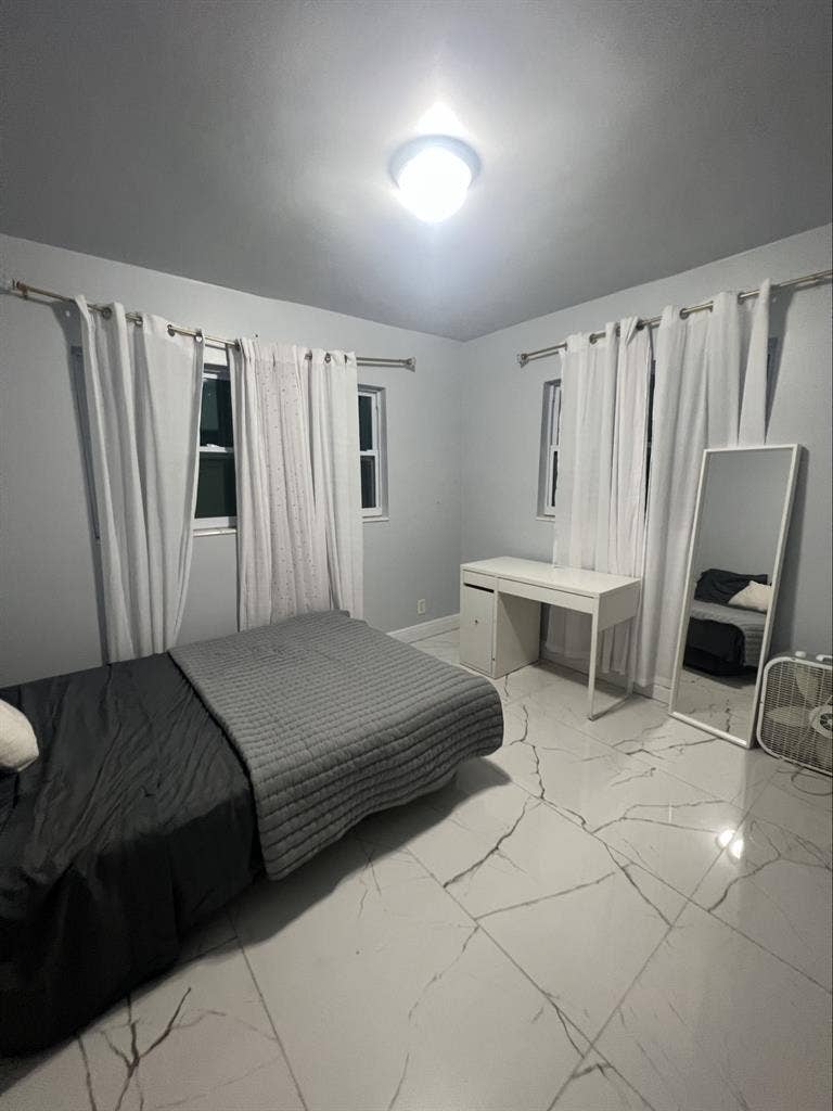 Room for rent